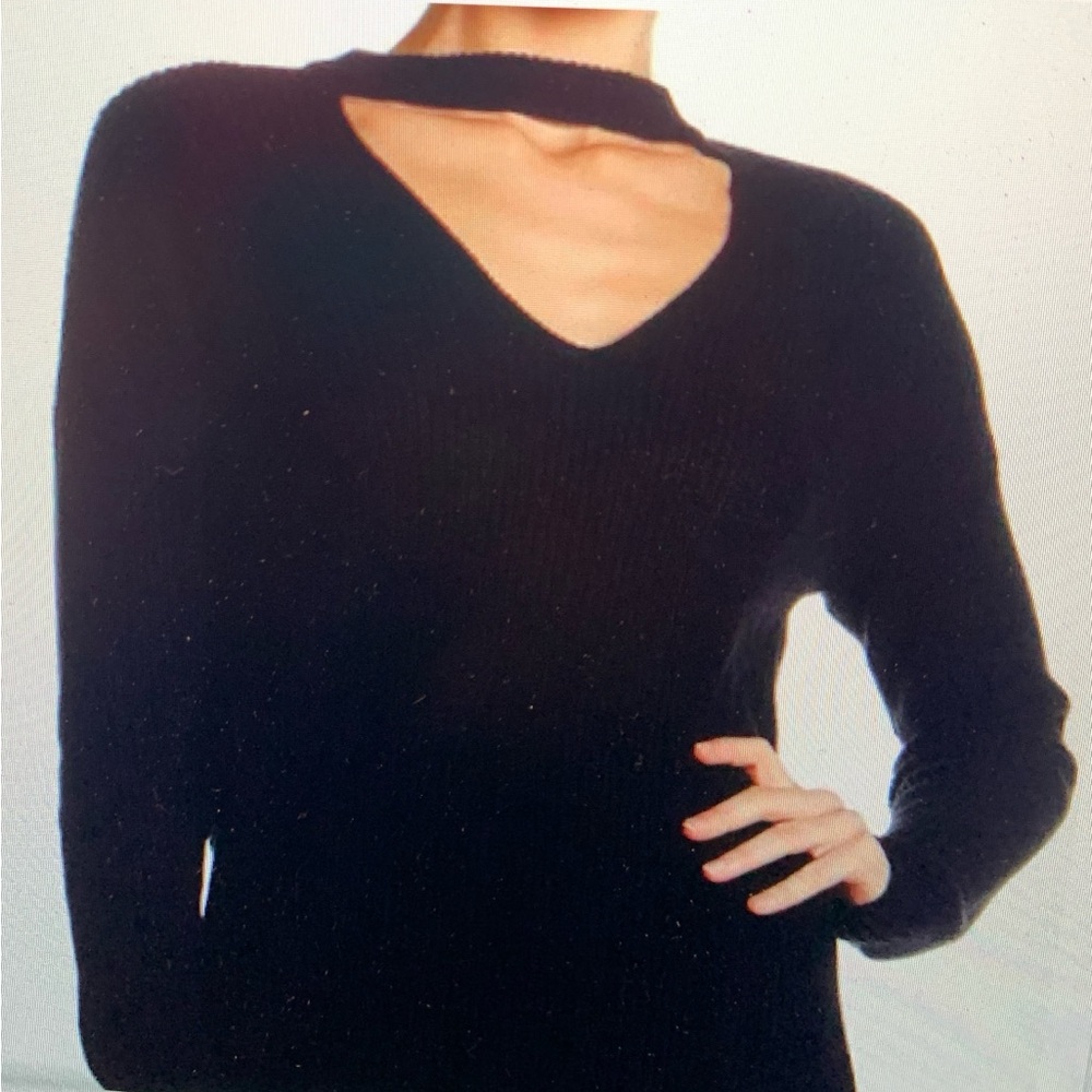 Vince Camuto Black Choker Sweater / Size: M